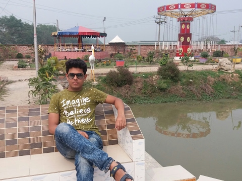 Santo Khan Live Stream