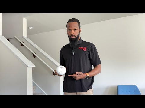 Changing out the Battery in Smoke Detector