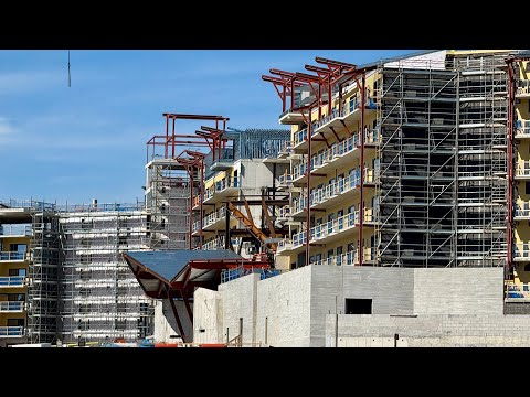 Disney Lakeshore Lodge Construction | 4K | Walt Disney World | November 8, 2025