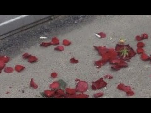 you watch the person you fell for, fall in love with someone else ( a playlist )