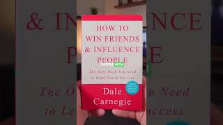 Four books to start reading this month for self improvement 📚