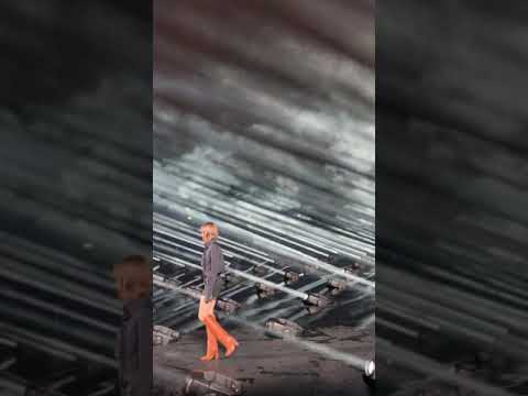 「サンローラン」2020年春夏パリ・コレクション　編集長はパリコレで何した？