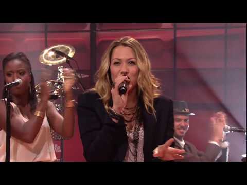 Colbie Caillat - Brighter Than The Sun (Tonight Show 2011.07.14)