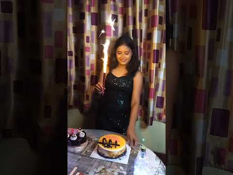 my birthday mini vlog,,,,🥰🥰🥰🥰🥰#reels #minivlog #youtube। Music: Last SummerMusician: @iksonmusic