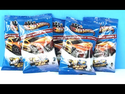 Hot Wheels Blind Bags (5 bags) (crashes at end of video)