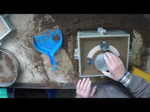 Casting a Piston for a 1910 Brush Car. Part 3a making the sand mould.