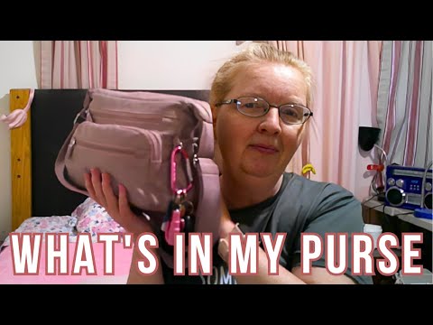 What's In My Purse