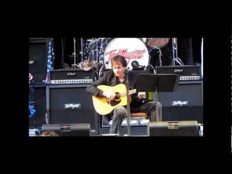 Stan Bush: "Dream the Dream" Live at the Greek