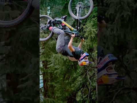 Behind the Ride: Lenzerheide Bike Park, Red Bull MTB Film ANYTIME 🚵‍♀️🔥