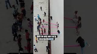 The Teeter-Totter Wall / El muro del sube y baja • #inmigración #frontera #venezolanosenusa