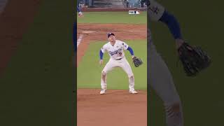 Tommy Edman SAVES THE DAY 😱 #tommyedman #DODGERS #worldseries