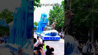 Let it go! Let it go! #disney #frozen #themepark