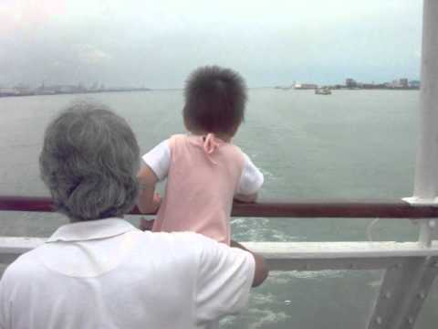 Cruise to nowhere. Royale Cruise