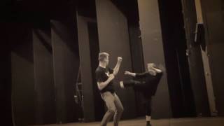 Peter Panin ja Kapteeni Koukun taistelutreenit - Peter Pan -musikaali @jklteatterissa syksyllä 2017