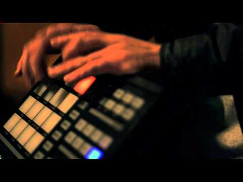 Meet Jonny The Maschinist & The Maschine - This Isn't Love