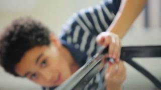 NTR48 - TECHCRAFT NO TOOLS REQUIRED TV STAND