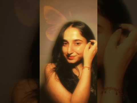 Caught a Vintage Dreamy Soft Glow Vibe!!!! Self Portrait & Editing 💛📸 #shorts #selfportraits