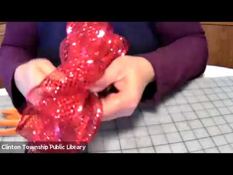 Holiday Bow-Making