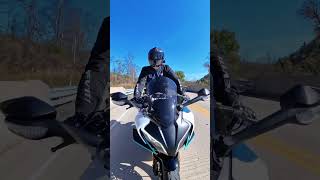 Reading Road Signs on my CFMOTO 450SS Sport Bike