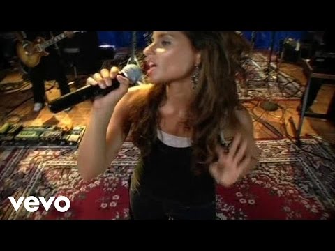 Nelly Furtado - Maneater (Sprint Session)