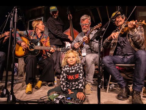 Cowichan Valley Bluegrass Festival 2022 in one minute