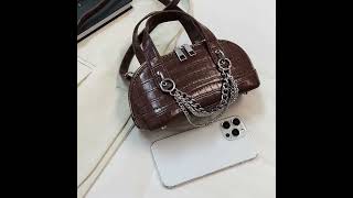 High Quality Lady Crossbody Fashion Bag #handbags #fashion #beautiful