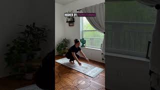Creative ways to travel on your mat #creativeyoga #yogapractice #creativeflow #yogainspiration