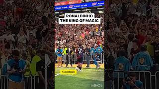Ronaldinho’s Magical Corner Kick! 🪄🔥 #Ronaldinho #FootballMagic