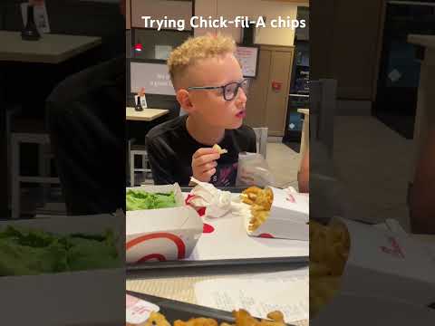 Trying chips from Chick-fil-A #chicken #chips #chickfila #chickfilachips #shorts