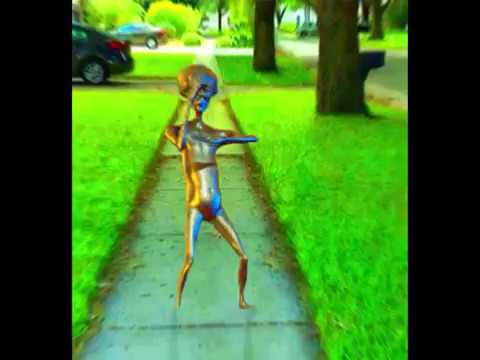 HOWARD THE ALIEN MEME DOES IT TO EM' AND A S C E N D S (@this_be_ben)