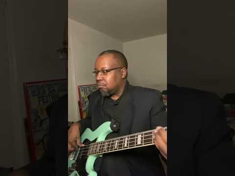 Getting the weekend started with this Disco bass line. Singing along is highly encouraged.