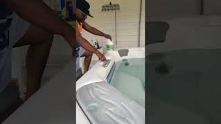 How To Clean🫧Jets In A Hot Tub #shorts #cleaning #youtube
