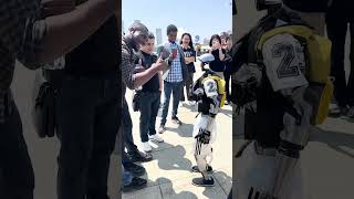 Robot Talks Like a Human — Explains Everything Clearly! #robotics