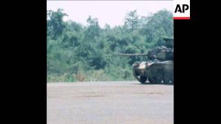 SYND 9 11 78 CHINESE VICE PREMIER XIAOPING AT THAI MILITARY DISPLAY