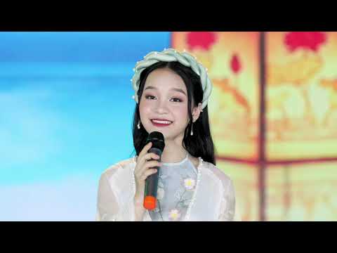 Kinh Bắc Vào Xuân | Minh Ngọc - Quán Quân Tuyệt Đỉnh Song Ca Nhí 