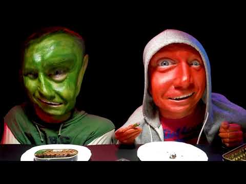المعكرونة الحارة موكبانج DONA vs Green Hulk Mukbang دونا العربية