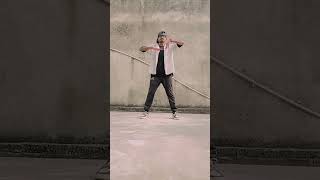 🔥"💋Robot Dance So Smooth You’ll Think It’s AI 😍"💋.#airobotics #roboticdance #dancemachine #shorts