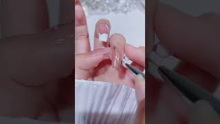 I really love the princess white gold thread nail art! #shorts #instagramnails