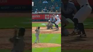 “30th BOMB from Judge! The Bronx is BOOMIN’ 💥⚾” #mlb #baseball