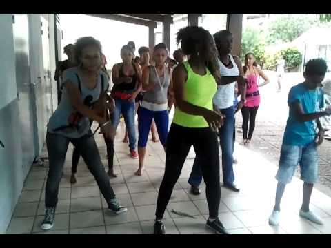 LES AFRO STYLE Entranement MANGOSS