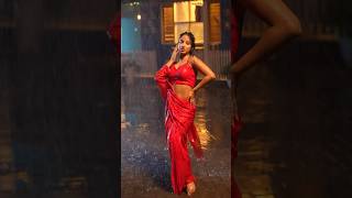 Shyrinn Anicka's moves in the rains ❤️🌧️ #BaarishHotiHai #shyrinnanicka #shorts #youtubeshorts