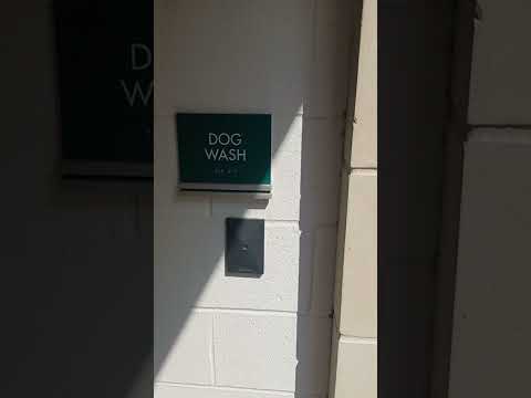 Best Locations Woodlands TX * Boat House, Luxury Pet Wash, Walk by the Water, Walk to Wholefoods!