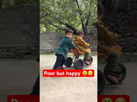 Poor but happy life 😥🥰👍#poor #village #shorts #youtube #viral