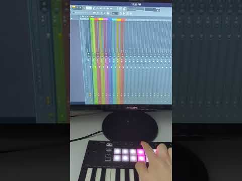 LaunchKey Mini: FL Studio Mixer Demo (Universal Controller Script)