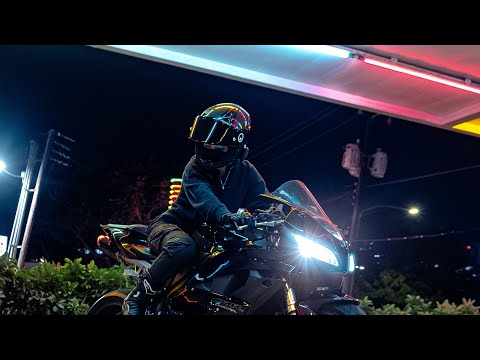 MY FIRST TIME RIDING A LITER BIKE!