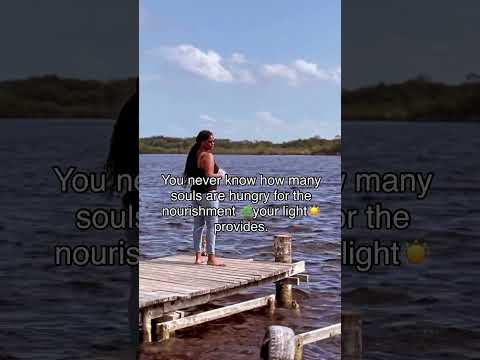 Let your LIFE be the Light that nourishes & quenches the thirst of souls around you. 🙏🏽 #healing