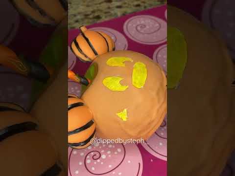Halloween Mickey Apple  🎃