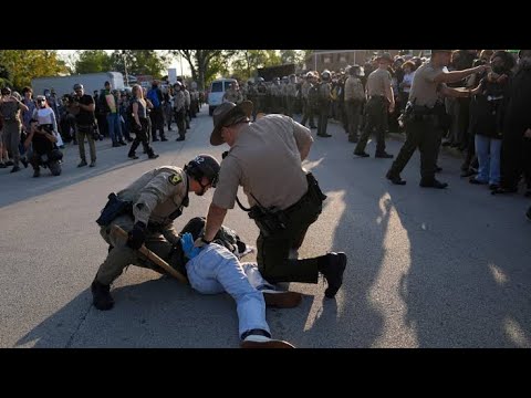 37 Arrested in Chicago ICE Raid — American Kids Taken #ICEraid #ChicagoNews #BreakingNews #viral 