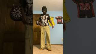 How to style green statement pants in 3 ways #greenpants #fashion #statement #flashy