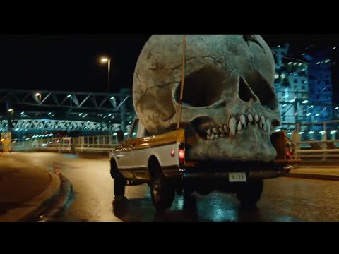 A lost giant wants to return to his hometown #shorts #movierecaps #movierecaped